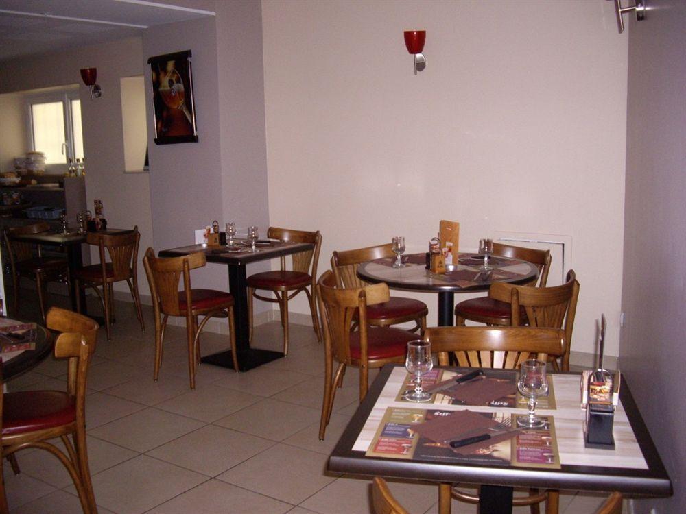 Logis-Hotel & Restaurant Le Carnot Bolbec Bagian luar foto